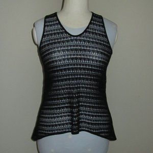 Women's/Junior's Absolutely Sheer/Crochet Look Slvls Top Sz M NWT.